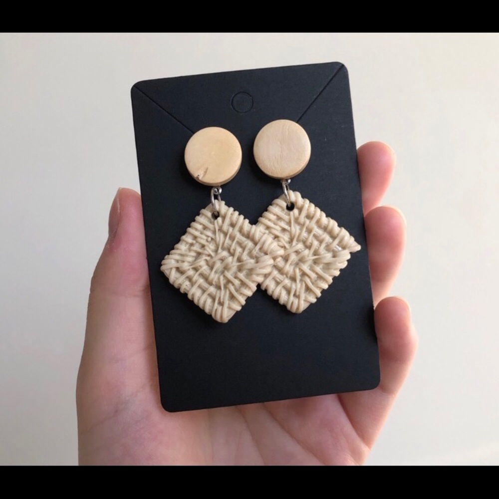 Vintage earring